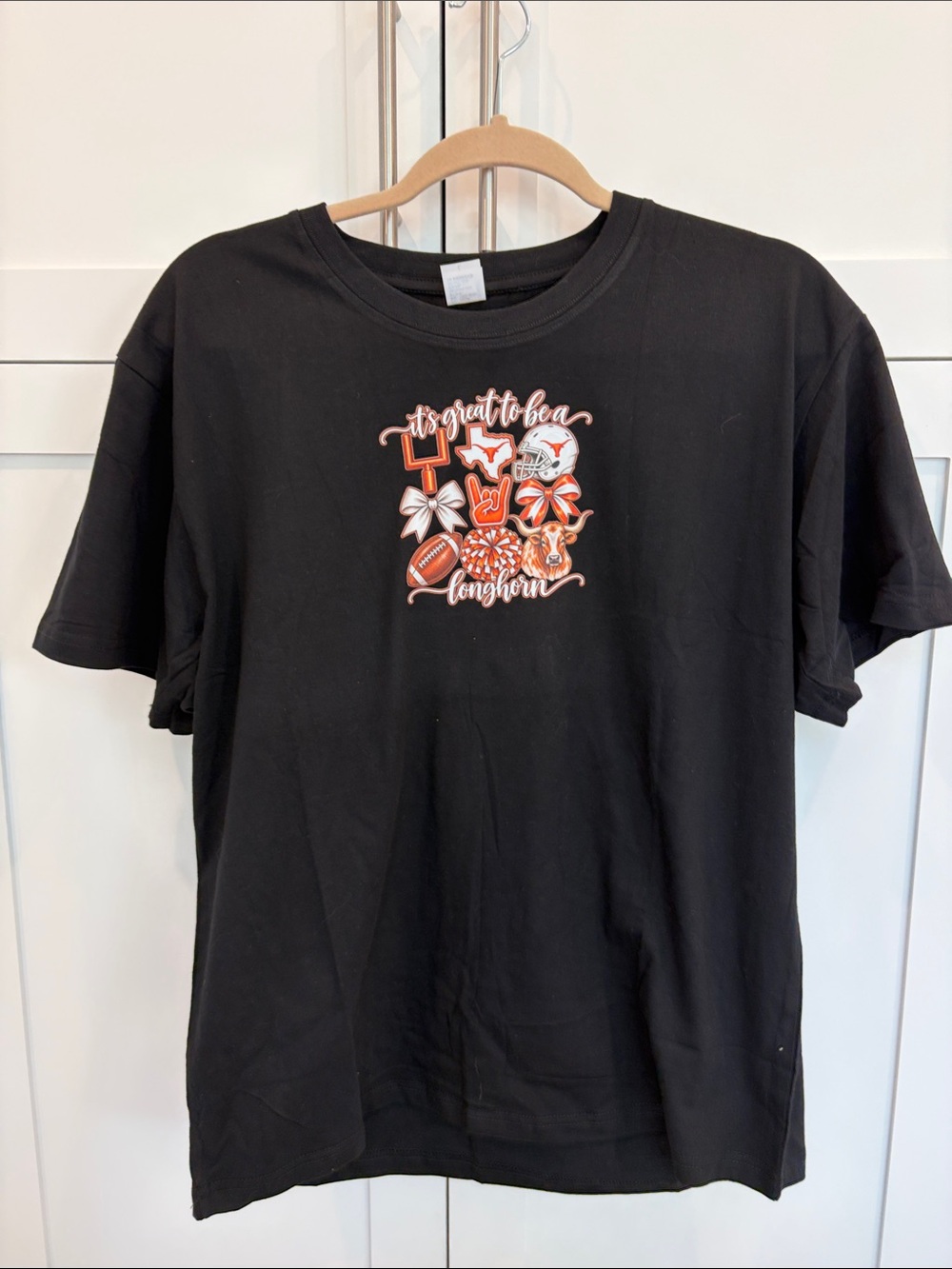 University of Texas Burnt Orange and White Longhorn Graphic Ladies large NWT
